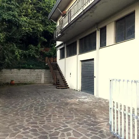 Holiday home A Casa Dei Barlo *
